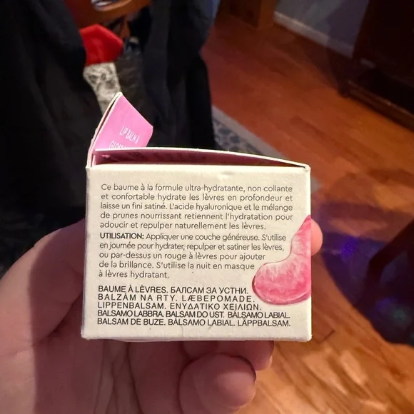 Glow Recipe Plum Plump Gloss Balm with Pink Tint - Picture 4 of 6